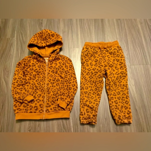 Okie Dokie Leopard Print Kids Hoodie and Joggers Set size 24M - Picture 1 of 6